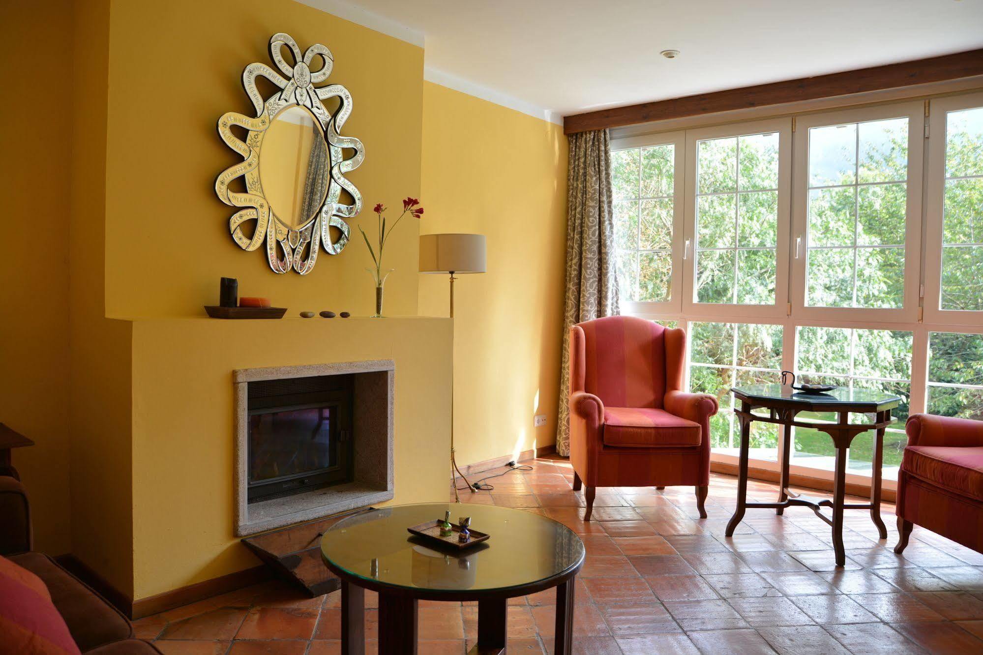 Hotel El Habana Llanes à La Pereda de Llanes Extérieur photo